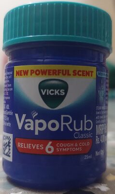 Vicks VapoRub package